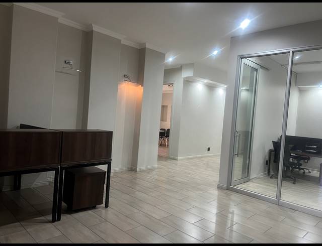550M² OFFICE TO LET IN ROSEBANK